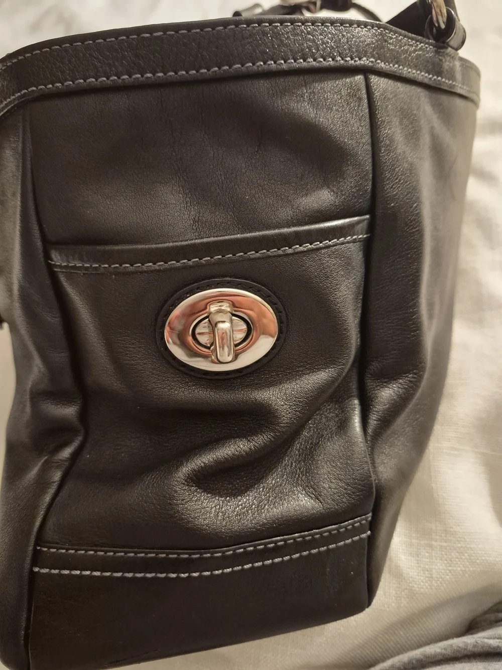 Coach Black Leather Pleated Shoulder Bag - Picture 3 of 7
